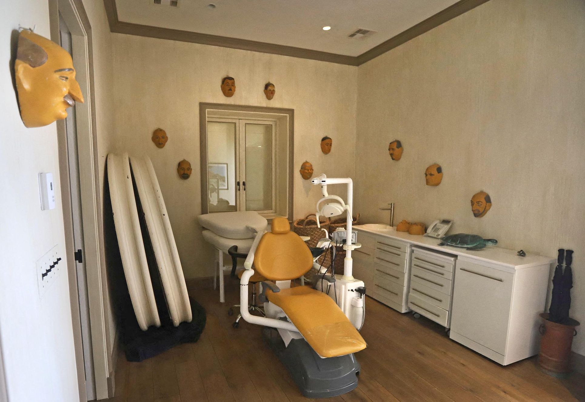 Jeffrey Epstein, ostrov, kriminalita, prostituce