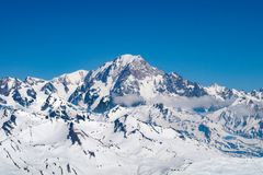 Na hoře Mont Blanc uvázla čtveřice turistů. Hrozí jim úmrtí kvůli podchlazení