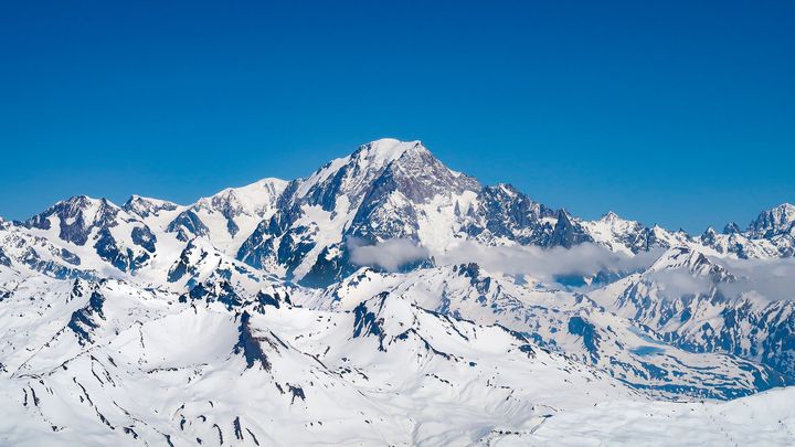 Na hoře Mont Blanc uvázla čtveřice turistů. Hrozí jim úmrtí kvůli podchlazení; Zdroj foto: Shutterstock