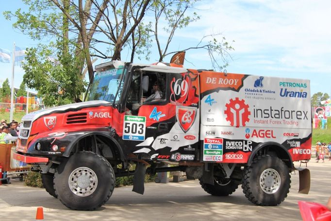 Hodně sledovaná bude v Česku kategorie kamionů. Největší česká naděje Aleš Loprais po tatře a MANu přesedlala na Iveco.