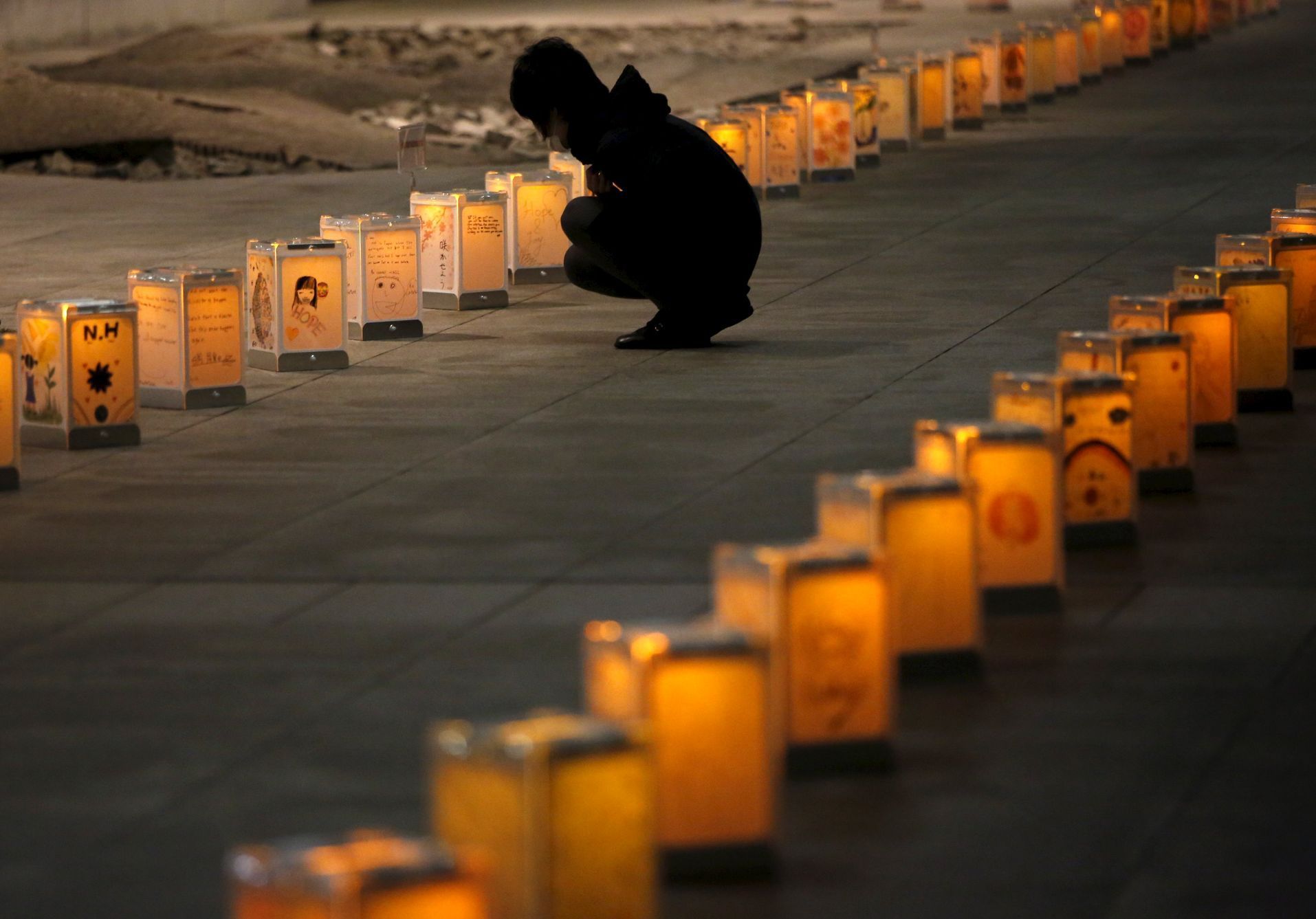 Páté výročí přírodní a jaderné katastrofy v Japonsku