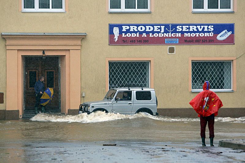 Povodně srpen 2010 - Mníšek objektivem Ludvíka Hradílka