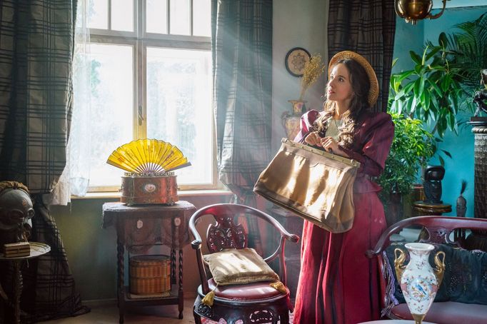 Tereza Ramba si v dobrodružném pohádkovém filmu Cukrkandl zahrála odvážnou mladou zubařku Aničku Jesenskou.