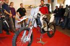 Premiéru měla na pražském Výstavišti motorka VM určená pro motokrosové závody.