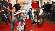 Premiéru měla na pražském Výstavišti motorka VM určená pro motokrosové závody.