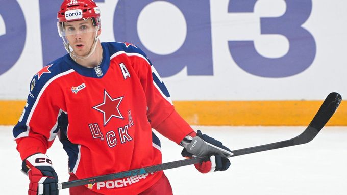 Pavel Karnauchov v dresu CSKA Moskva