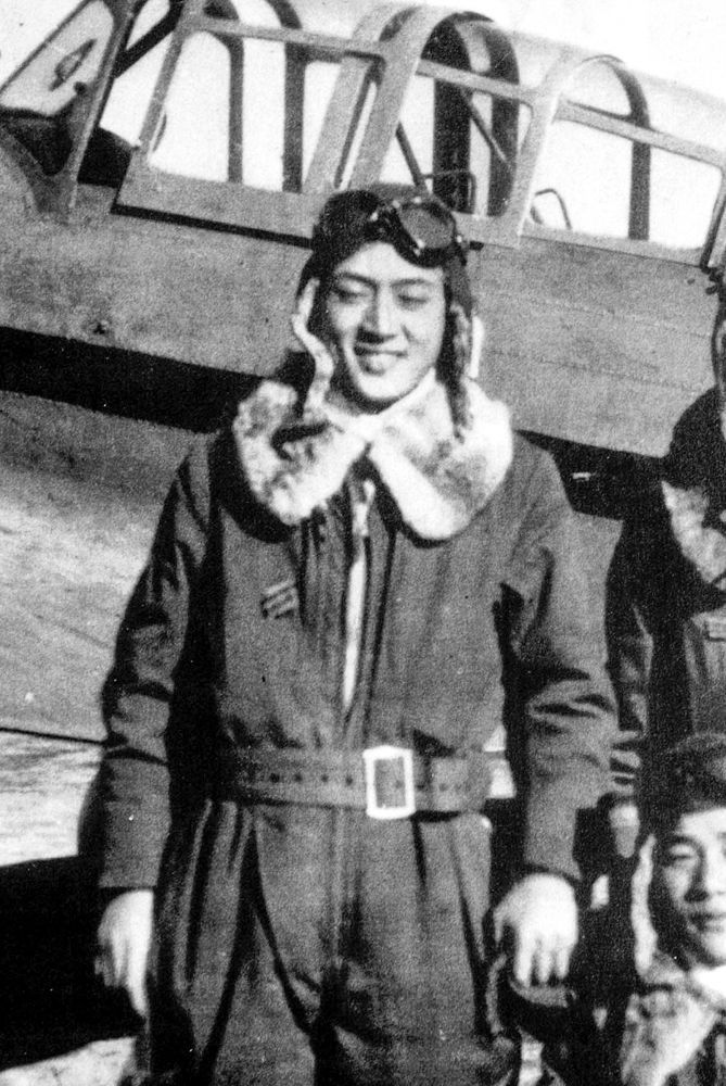 Kamikadze, pilot, piloti, sebevražedný oddíl, válka, Japonsko, historie, Zahraničí