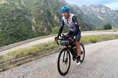 Tour objel dřív než hvězdy. Překážky? Chlad i koblihy trusu, vypráví Čech o šílenosti