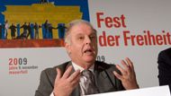 Skladatel a klavírista Daniel Barenboim na tiskové konferenci k akci nazvané Festival svobody.