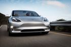Tesla přeruší výrobu elektromobilu Model 3. Má problémy s roboty