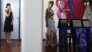 A contestant walks on stage during a beauty contest for elderly women in honour of Mother's Day, in Sao Paulo May 10, 2012. The event was held to promote greater self-esteem among senior citizens, according to organizer Nilton Guedes. REUTERS/Nacho Doce (BRAZIL - Tags: SOCIETY) Published: Kvě. 11, 2012, 3:34 dop.