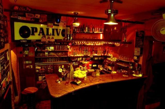 Zaniklé pražské kluby