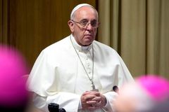 Papež: Výroba jaderných zbraní je mrhání prostředků