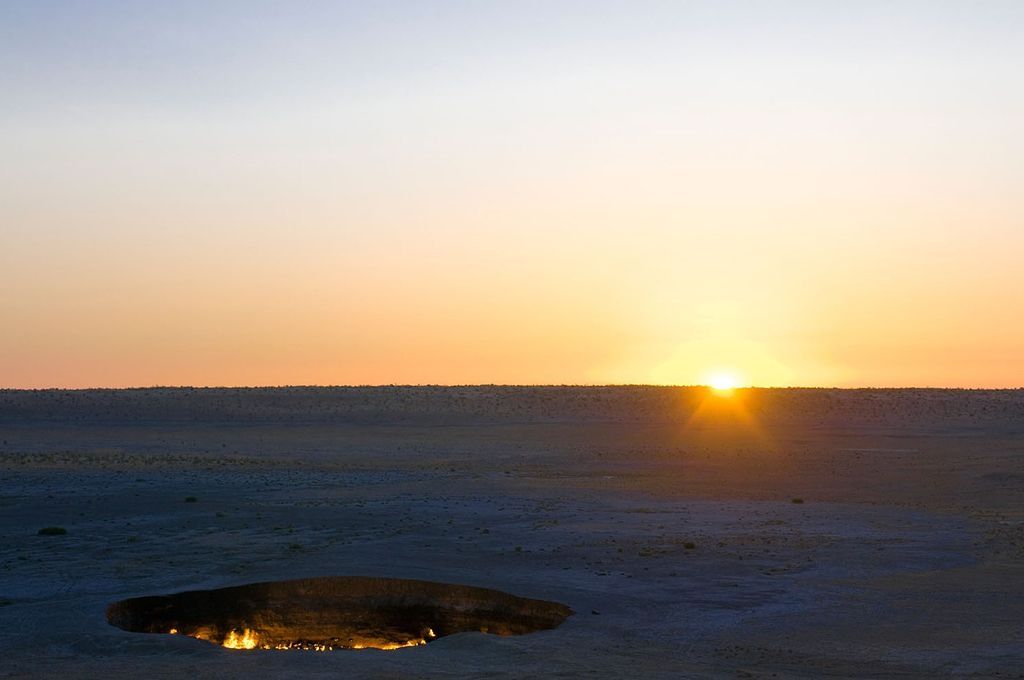 Fotogalerie: Brána do pekel v turkmenském podání