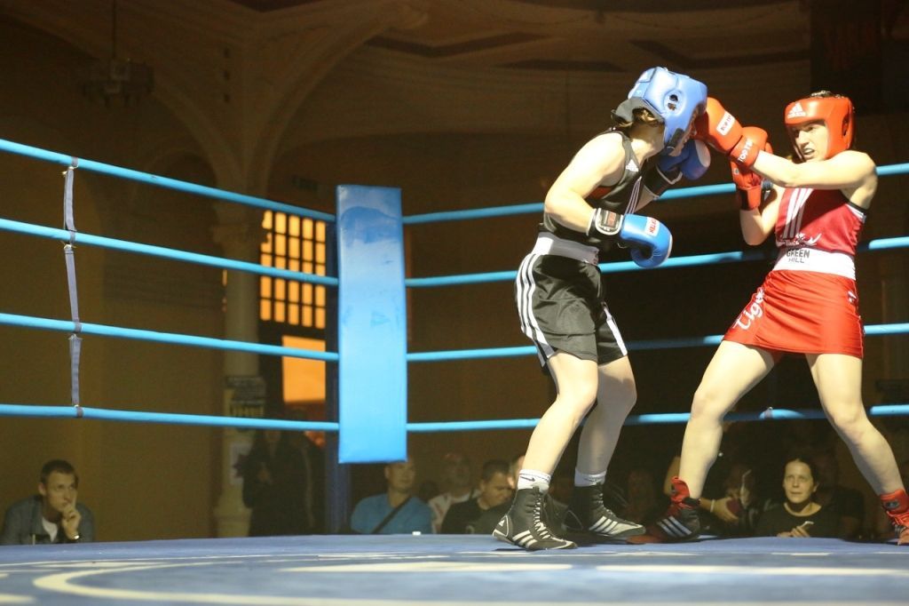 Galavečer ženského boxu v Děčíně