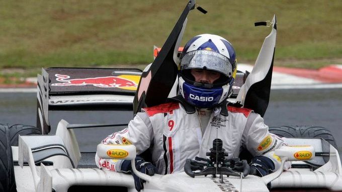 Konec nadějí. David Coulthard skončil v Brazílii hned v úvodu