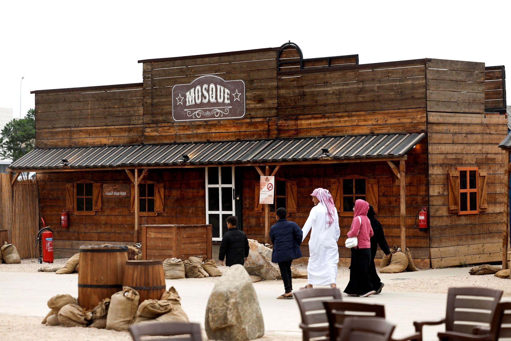Cowboy Town, Saudská Arábie, western, zábava, indiáni, kovbojové