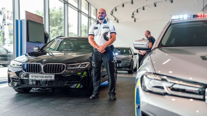 Množící se vášnivé jízdy po hradecké dálnici přiměly policii jednat, nasadí BMW; Zdroj foto: BMW