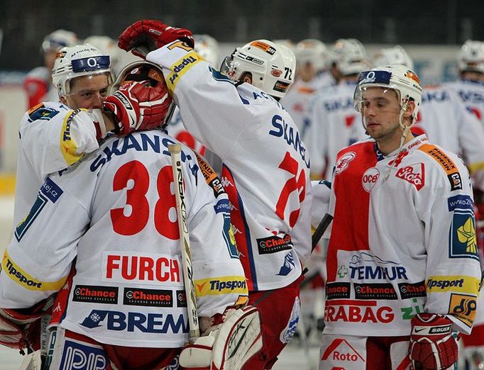 HC Sparta Praha - HC Slavia Praha 2:3.