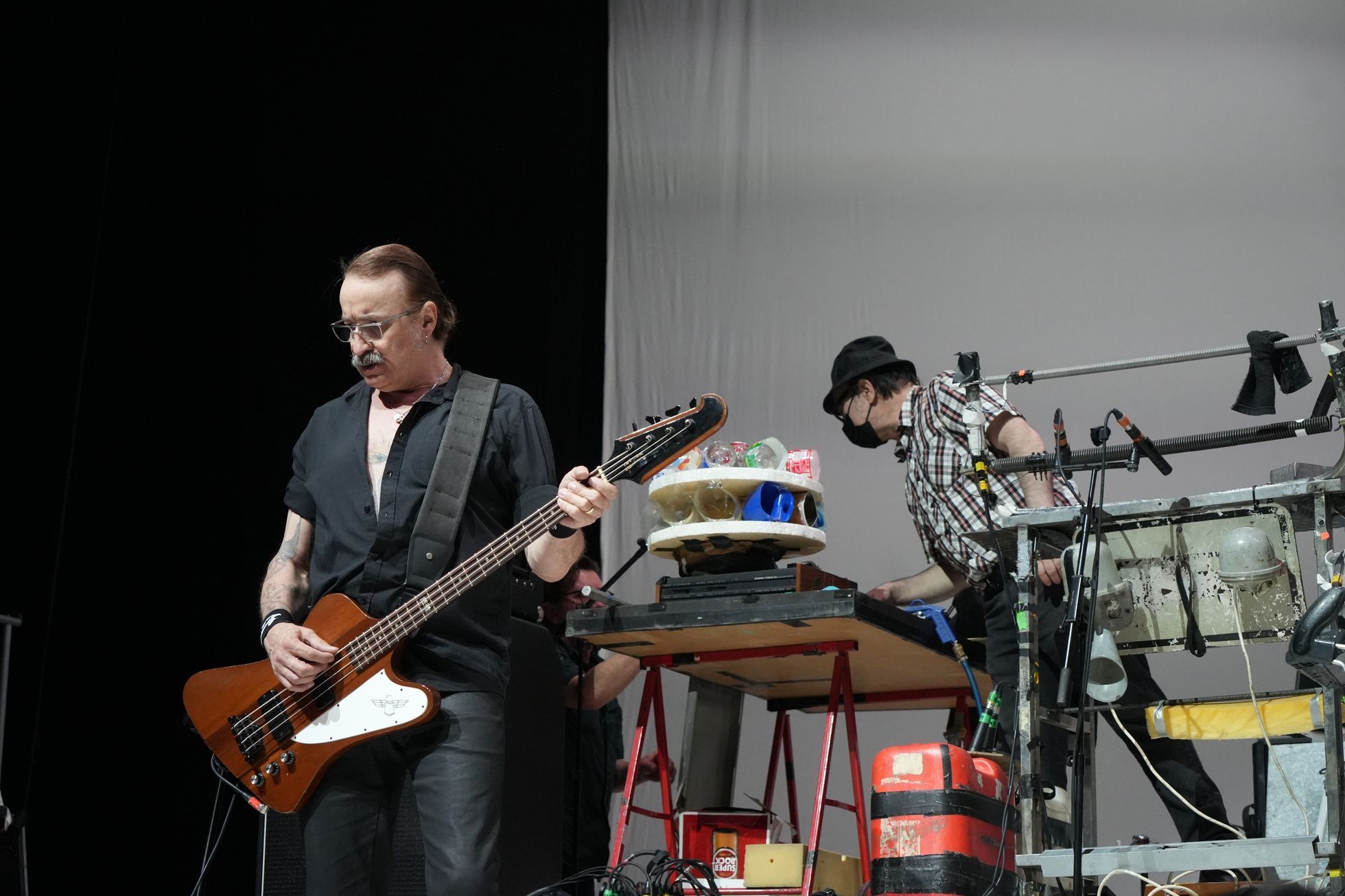 Einstürzende Neubauten