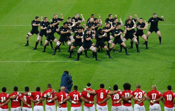 Haka (Nový Zéland vs. Tonga)