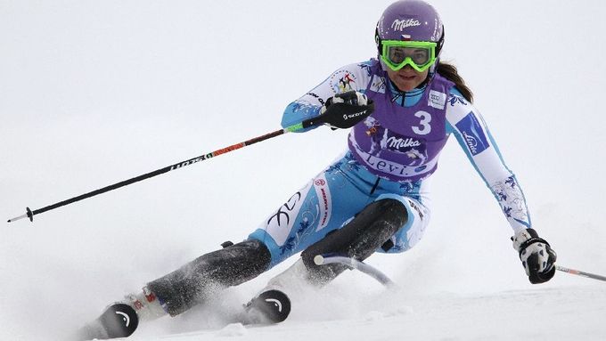 Šárka Záhrobská při slalomu v Levi