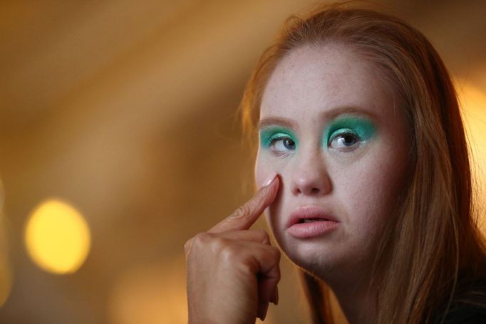 Modelka Madeline Stuart  s downovým syndromem se stala jednou z hvězd New York Fashion Weeku. Září 2018.