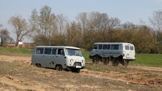 Ruský chleba na kolech nemá konkurenci. Nesmrtelný UAZ Buchanka odolává technokratům