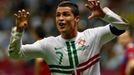 Cristiano Ronaldo se raduje ze vstřeleného gólu v utkání Česko - Portugalsko ve čtvrtfinále Eura 2012.