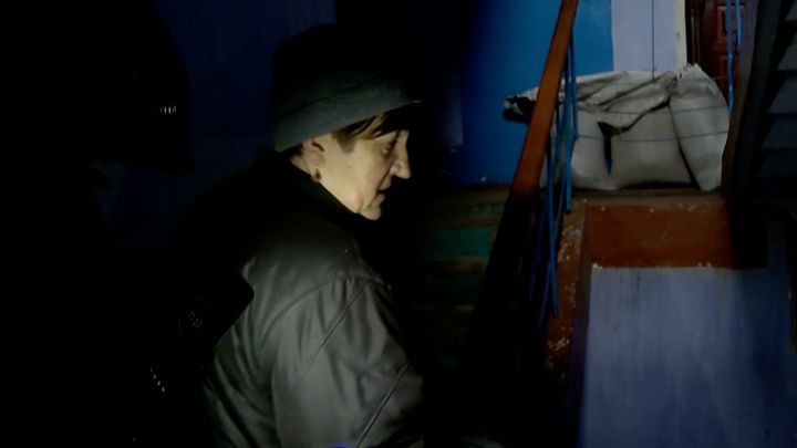 Skoro vše ukradli. V ledničce ale Ukrajinka našla od Rusů smrtelné překvapení; Zdroj foto: Rádio Svobodná Evropa