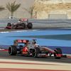 VC Formule 1 v Bahrajnu (Jenson Button a Lewis Hamilton)