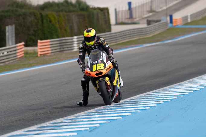 Filip Salač na motocyklu Moto2 v barvách ELF Marc VDS Racing Teamu při testech před sezonou 2025