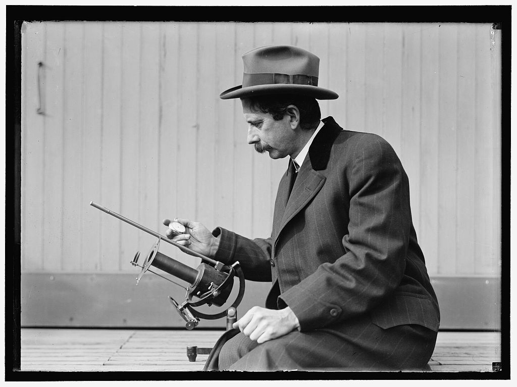 Podivuhodné vynálezy na starých fotkách