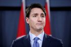 Miláček médií ve víru skandálu. Kanadský premiér Trudeau bojuje o politické přežití