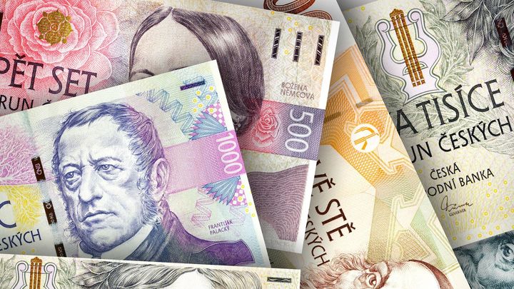 Češi si stěžují na poplatky a úroky, banku však stejně nezmění, ukazuje průzkum