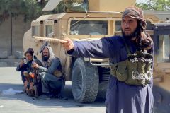 Tálibán má teď moderní a skvěle vybavenou armádu. Včetně přístrojů na noční vidění