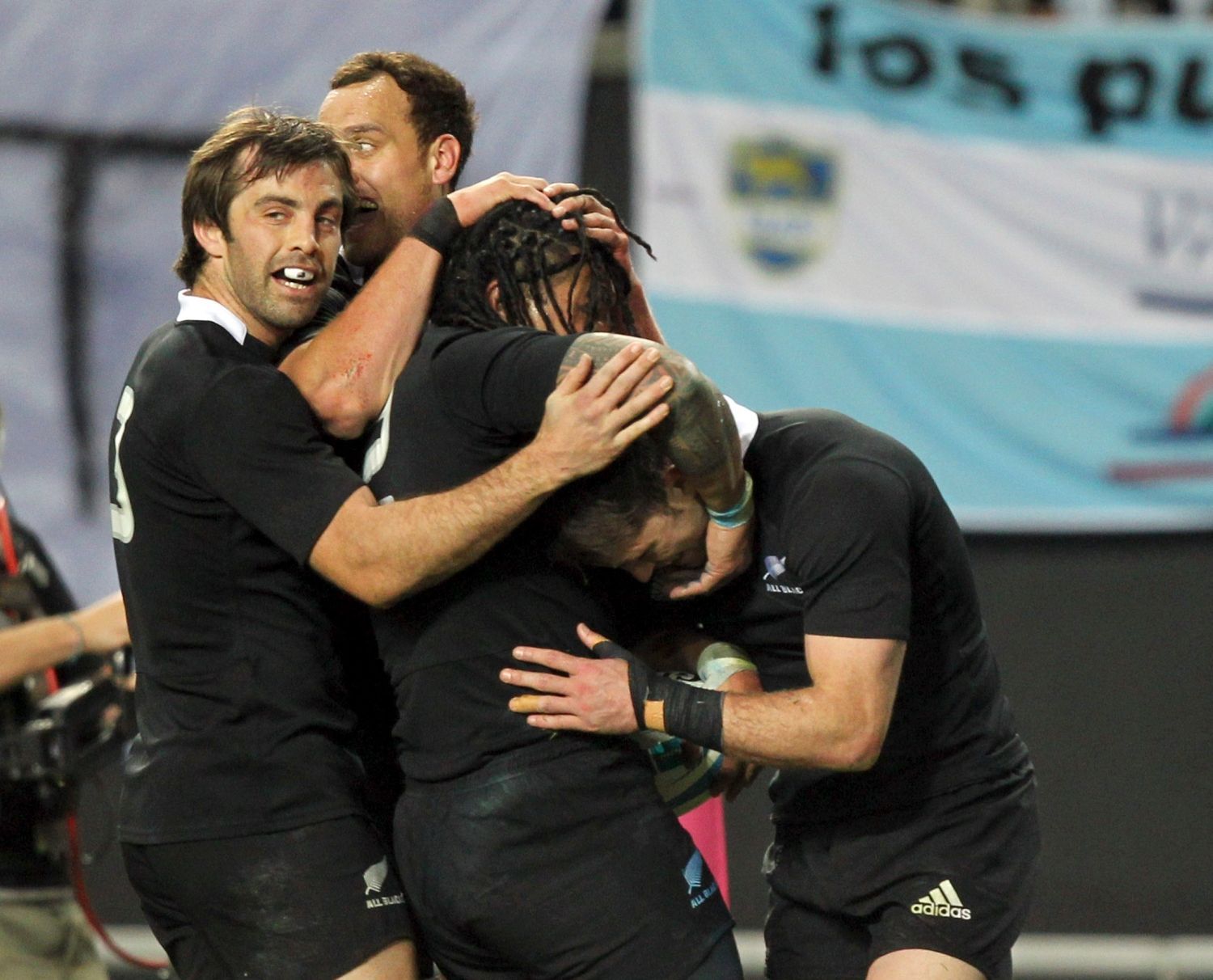 Novozélandští ragbysté "All Blacks" v utkání |Rugby Championship 2012 s Argentinou.