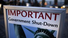 USA - platební neschopnost - shutdown - socha Svobody