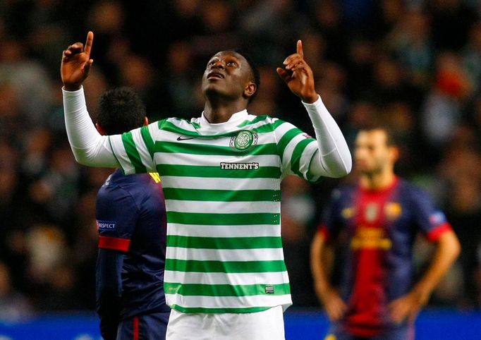 Fotbalista Celticu Glasgow Victor Wanyama slaví gól v utkání proti Barceloně v Lize mistrů 2012/13.