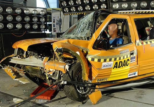 Crash test Landwind
