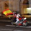 Fanoušci oslavují výhru Španělska na MS (Londýn)