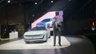 Představil ho Martin Jahn, člen představenstva Škody Auto.