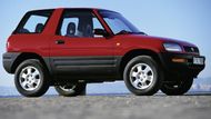 Toyota RAV4 1995: První kompaktní SUV světa bylo původně postaveno pouze jako koncept pro autosalony, ale návštěvníky výstav jeho tvary nadchly tak, že se "ravka" dostala do sériové výroby. Dnes je na trhu již její čtvrtá generace.