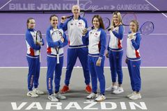Tým, co nemá obdoby. Češky jdou do boje, ve hře je i jednadvacetiletý "důchodce"