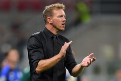 Trenér Bayernu srovnal hru Plzně s Augsburgem. A varoval před Mosquerou