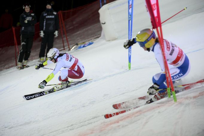 Wendy Holdenerová a Maria Pietilae-Holmnerová