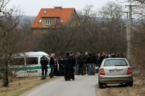 Policie našla v Tróji ostatky, potvrdila, že patří zmizelé Aničce