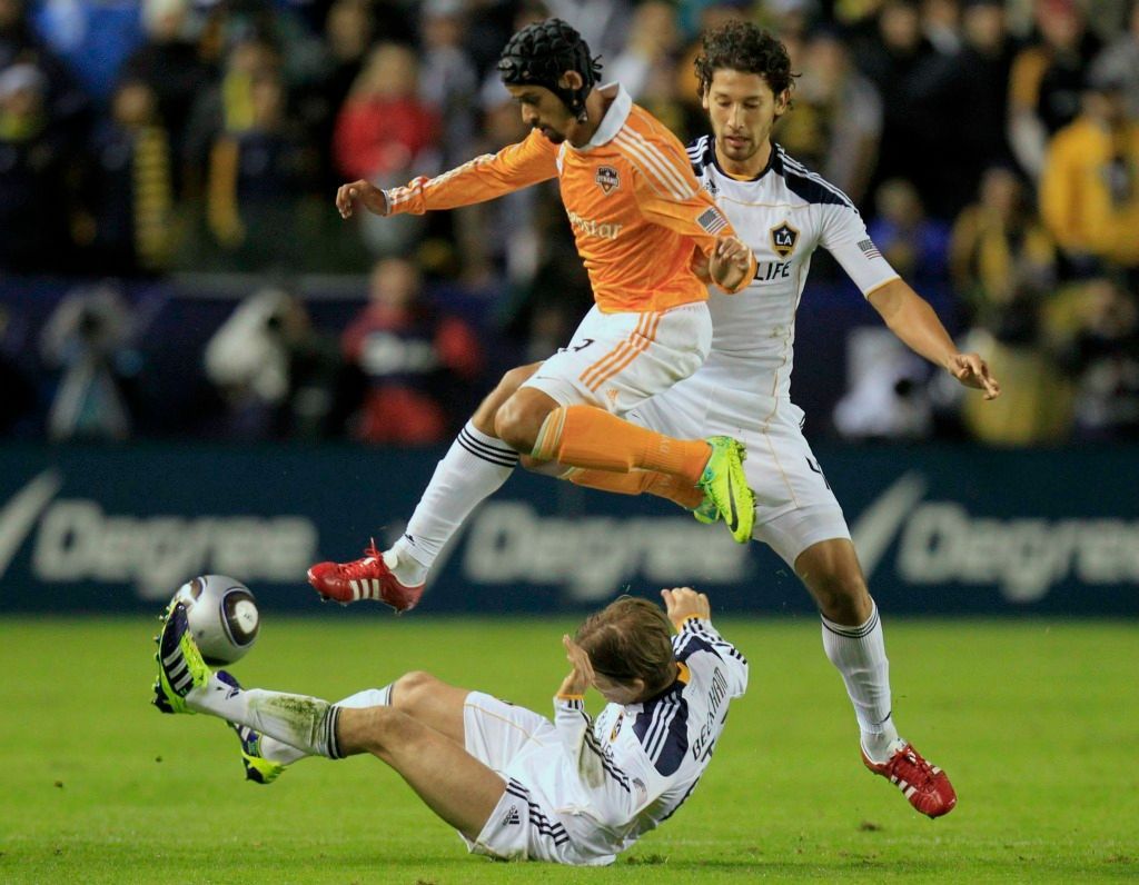 Finále MLS: LA Galaxy - Houston Dynamo (skluz beckhama)