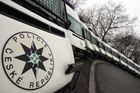 Dva násilníci zkopali ve Zlíně muže, útok si natočili