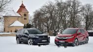 Toyota RAV4 a Honda CR-V patří mezi zakladatele třídy SUV. Oba vozy se v současné době prodávají v páté generaci a zbrusu nová Toyota je jen o pár měsíců mladší.